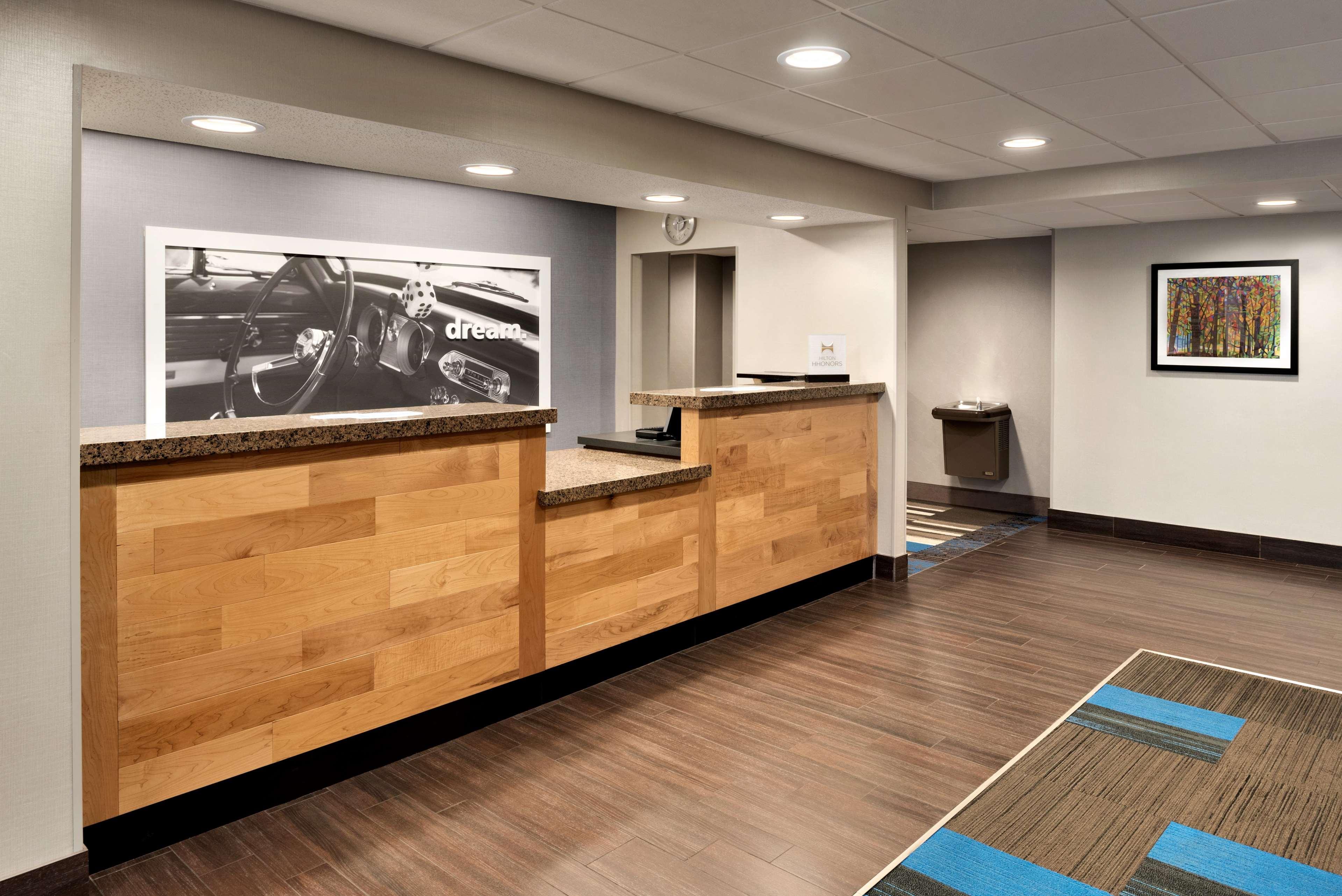 Hampton Inn Appleton-Fox River Mall Area מראה חיצוני תמונה