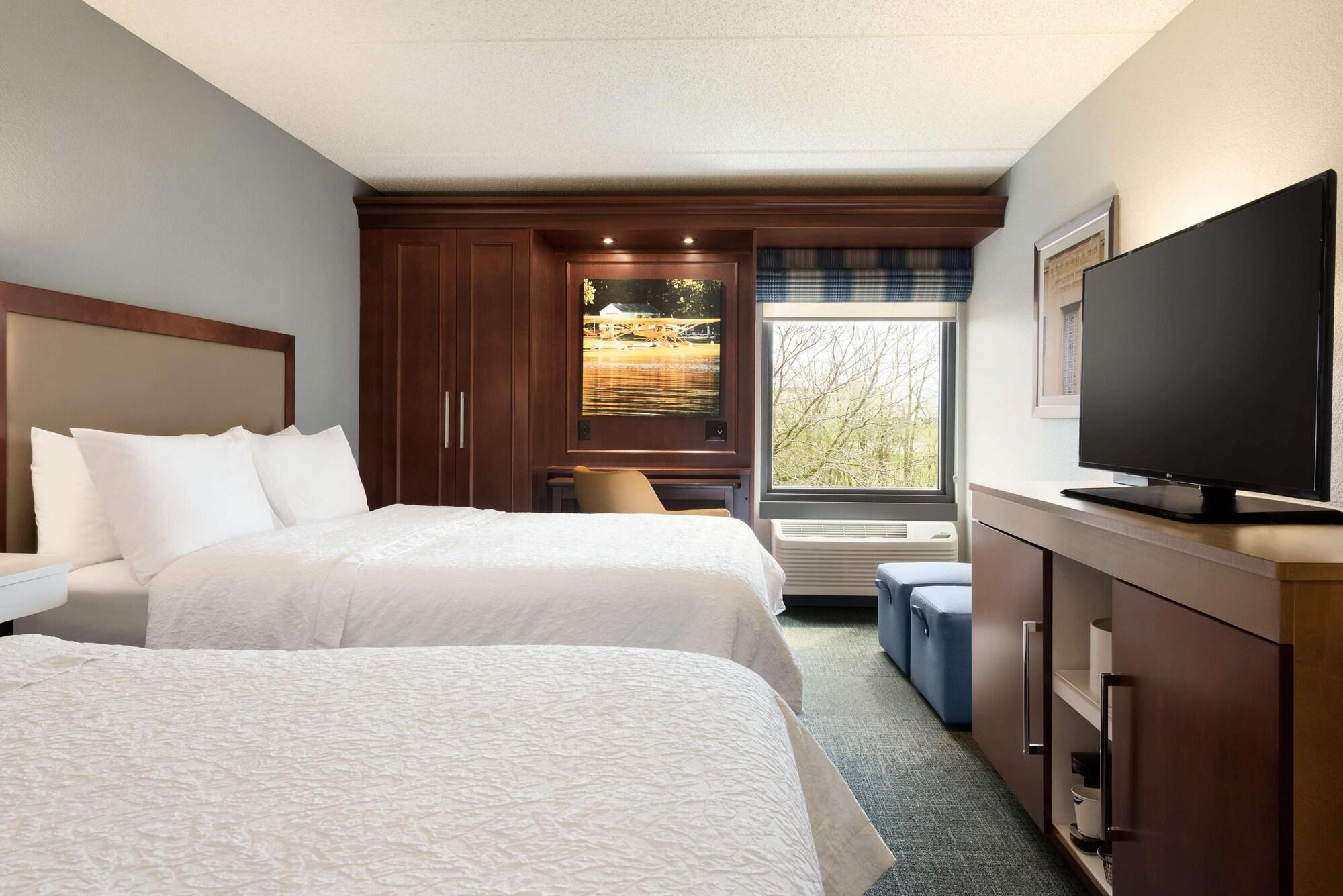 Hampton Inn Appleton-Fox River Mall Area מראה חיצוני תמונה