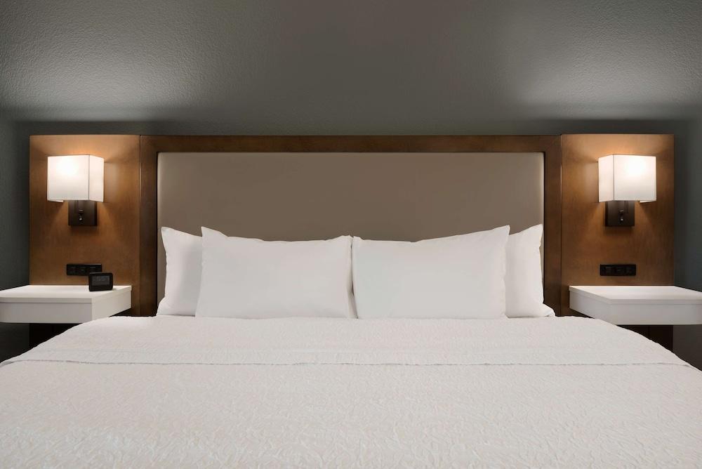 Hampton Inn Appleton-Fox River Mall Area מראה חיצוני תמונה