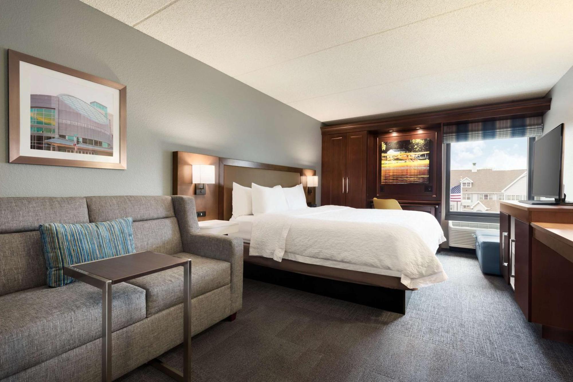 Hampton Inn Appleton-Fox River Mall Area מראה חיצוני תמונה