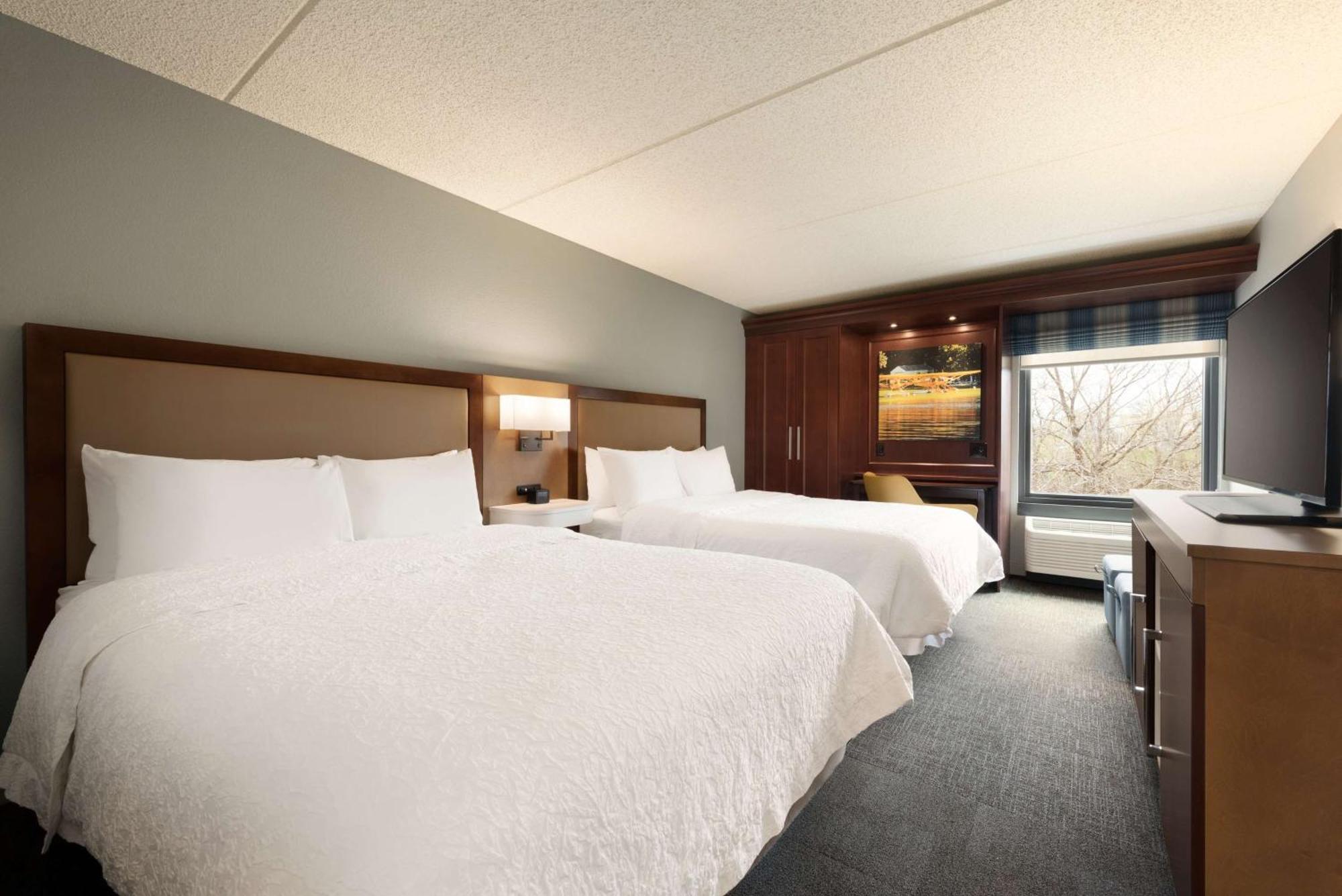 Hampton Inn Appleton-Fox River Mall Area מראה חיצוני תמונה